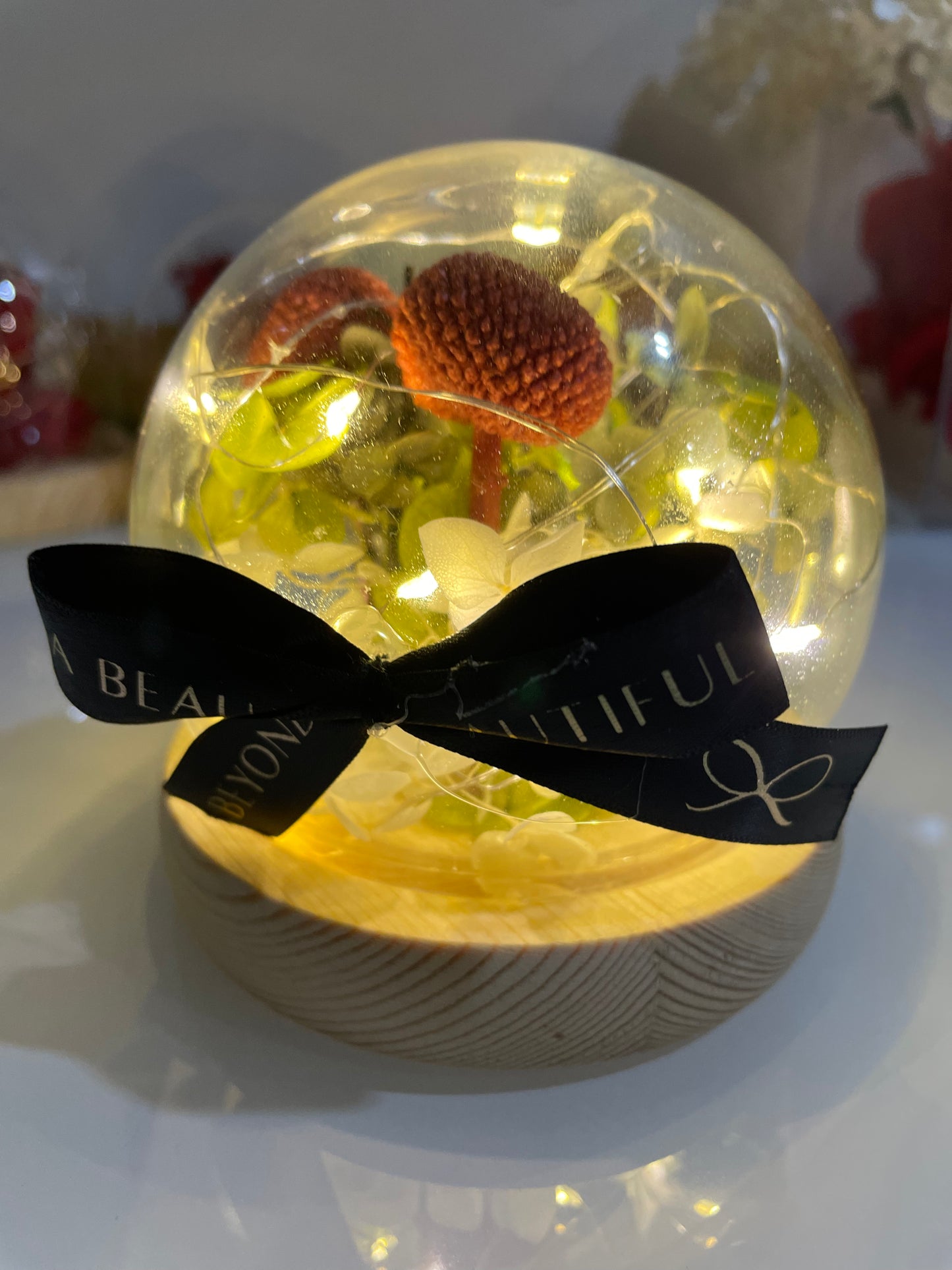 LED-Preserved Rose in 10cm Glass Cloche – Stunning Eternal Bloom Display